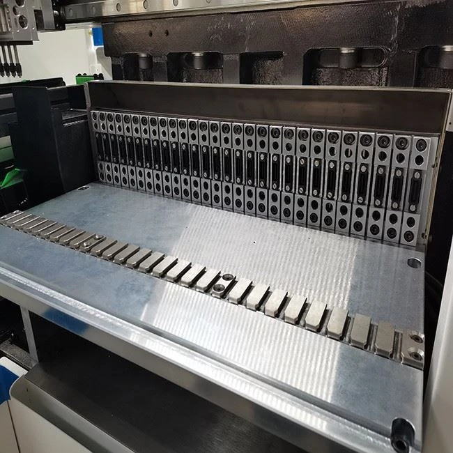 Mid-speed SMT Mounter 12 Nozzles 45000CPH